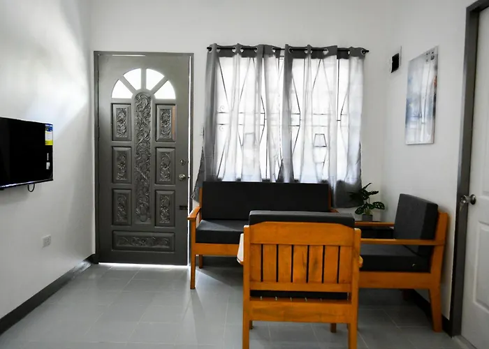 Casas Bugambilias Door 1 Balamban
